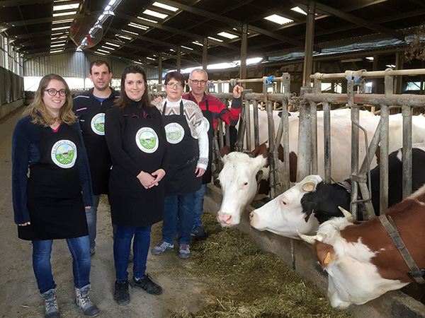 Ferme des acacias à Saint Ferjeux (25) glaces et steak hachés