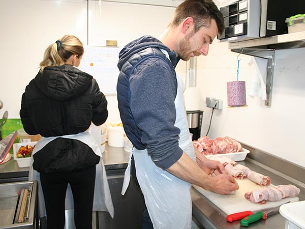 Atelier transformation Au Poulaillier COmtois à Présentevillers (25)